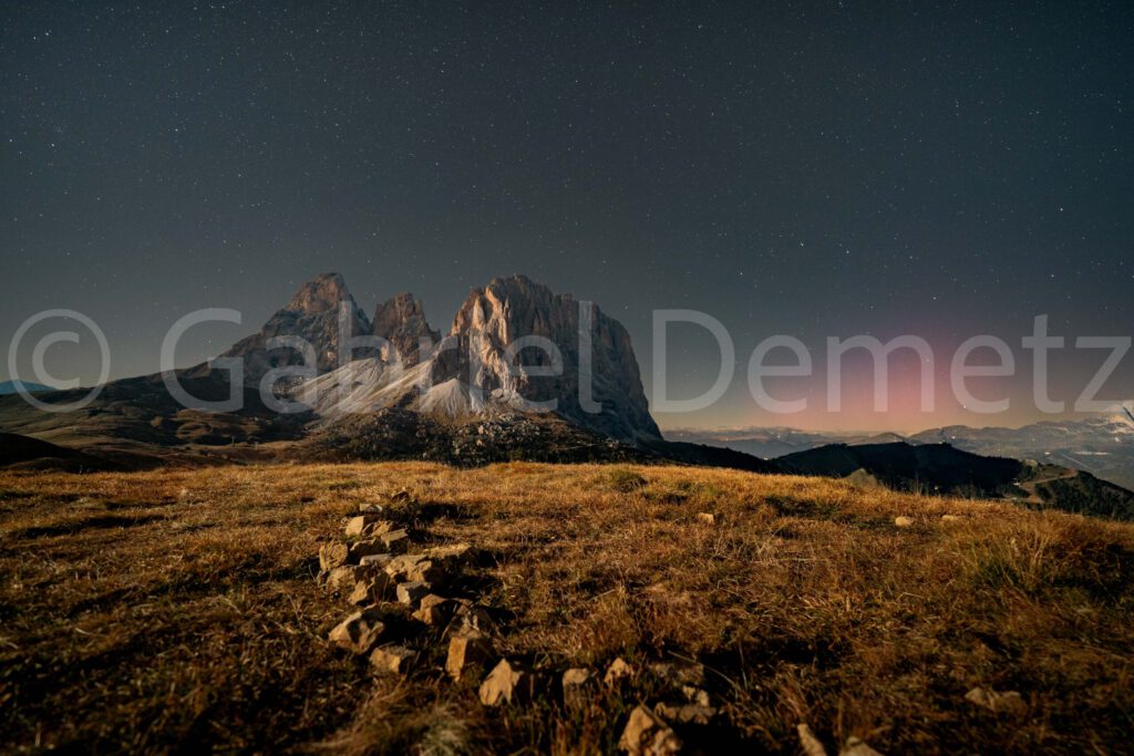 Herbstliche Polarlichter am Langkofel